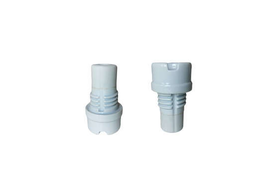 Isolateurs standard de ligne électrique de porcelaine de la norme ANSI 24.4Nm 1.2KV