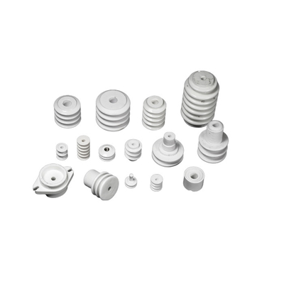 Isolateurs standard Gray Color léger d'impasse de porcelaine de tension de norme ANSI du CEI
