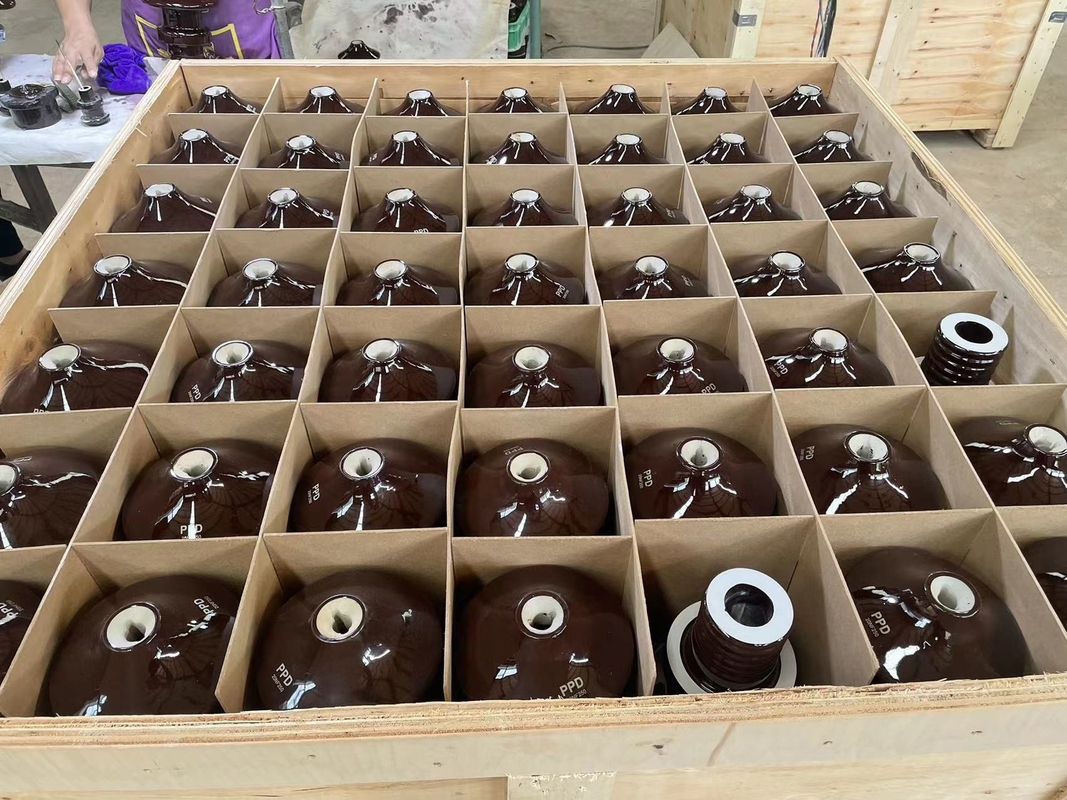 20NF250 Brown a glacé l'OEM de norme de la bague DIN 42531 de porcelaine de transformateur