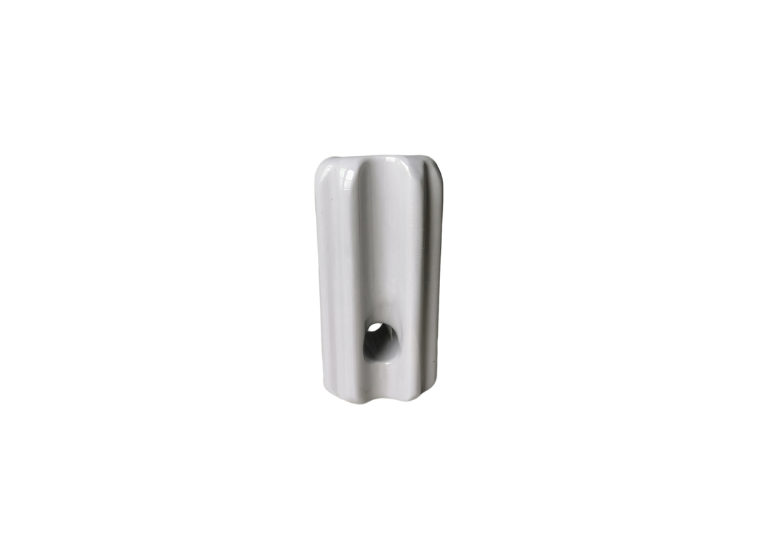 Norme ANSI 54-4 40kV Guy Strain Insulator de porcelaine