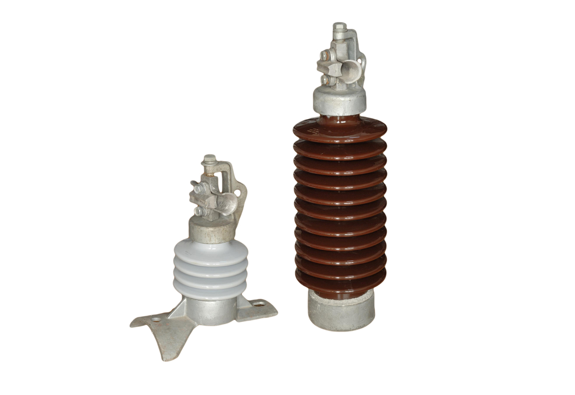 Ligne isolateur de porcelaine de la norme ANSI 57-31 de courrier