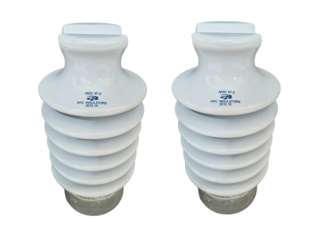 Norme ANSI électrique d'isolateurs de la porcelaine C-120 pour la distribution d'énergie