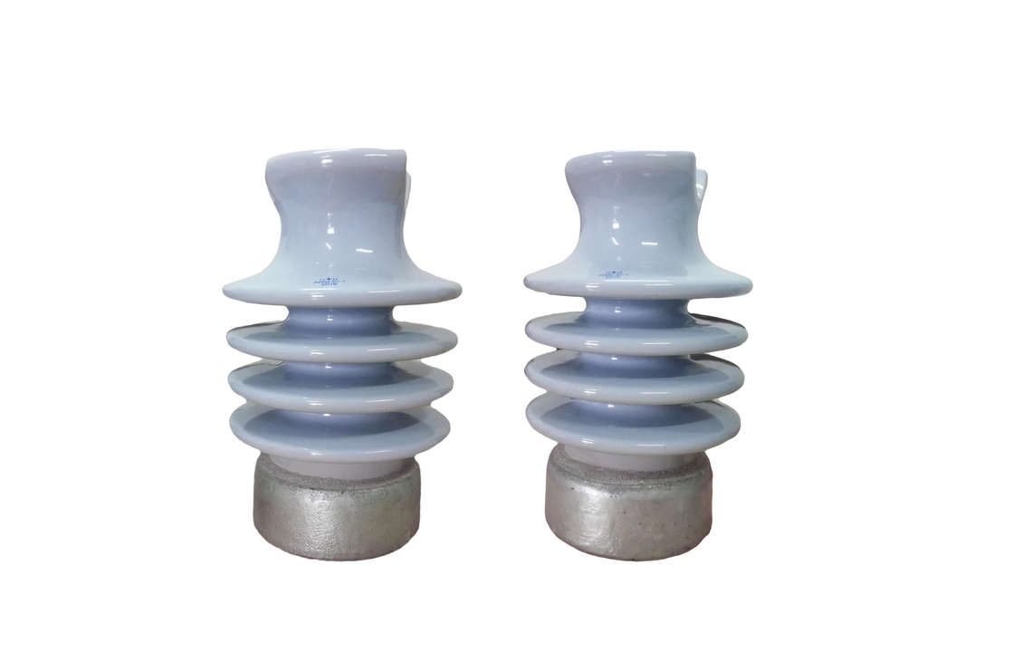 Ligne professionnelle isolateurs du cou 105BIL de la norme ANSI 57-1S F de porcelaine de courrier