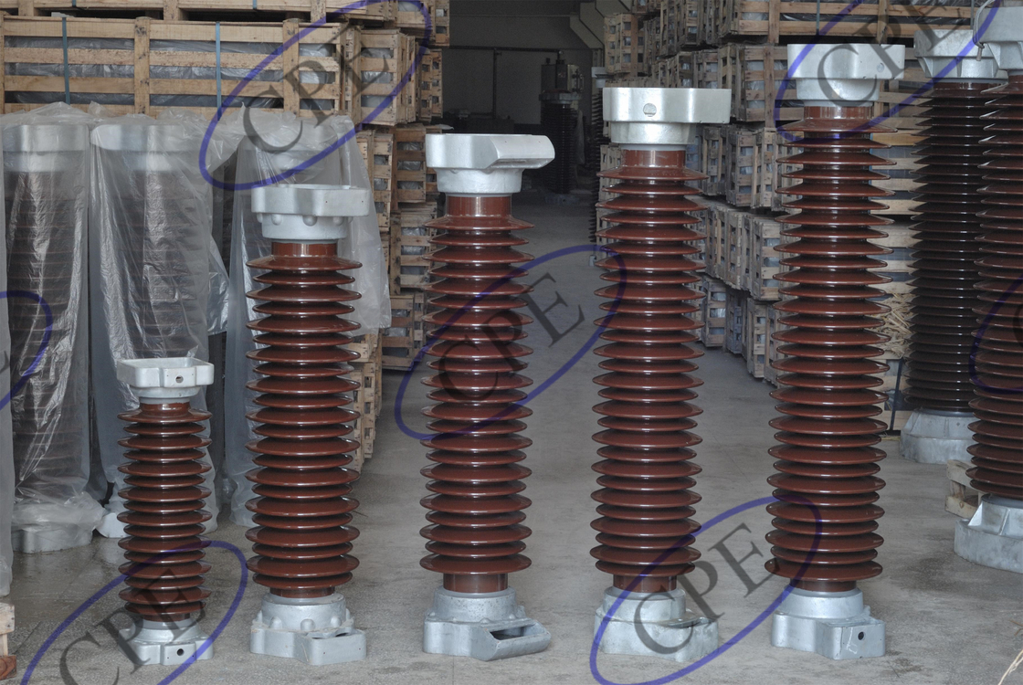 Isolateur de parafoudre de porcelaine de 42KV Brown pour la ligne de transmission