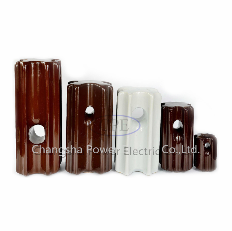 Isolateurs propres Brown de tension de porcelaine de la norme ANSI 54-4 des isolateurs 89KN de tension ou gris