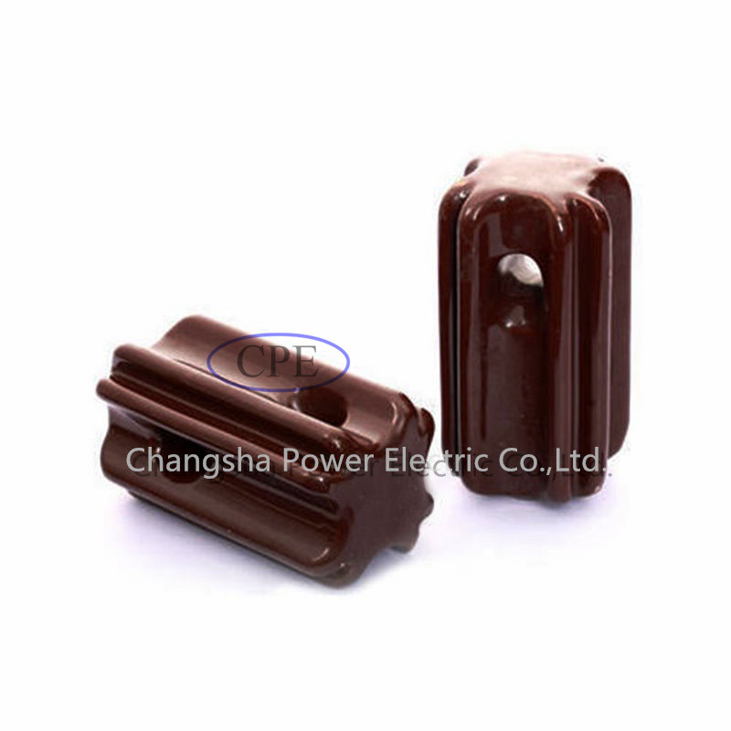 Isolateurs propres Brown de tension de porcelaine de la norme ANSI 54-4 des isolateurs 89KN de tension ou gris