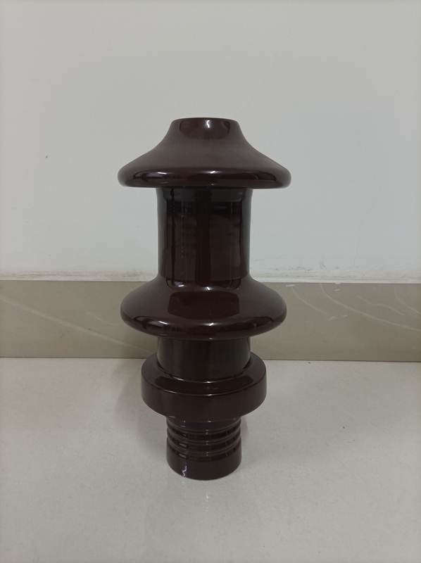 Norme de l'isolateur DIN de bague de transformateur de la porcelaine C-110